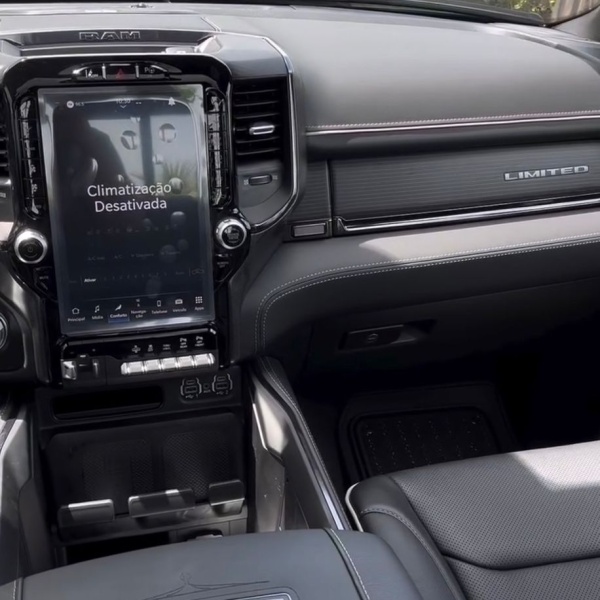 RAM 1500 LIMITED EDITION ou R$400.000,00 no PIX 🛻💰